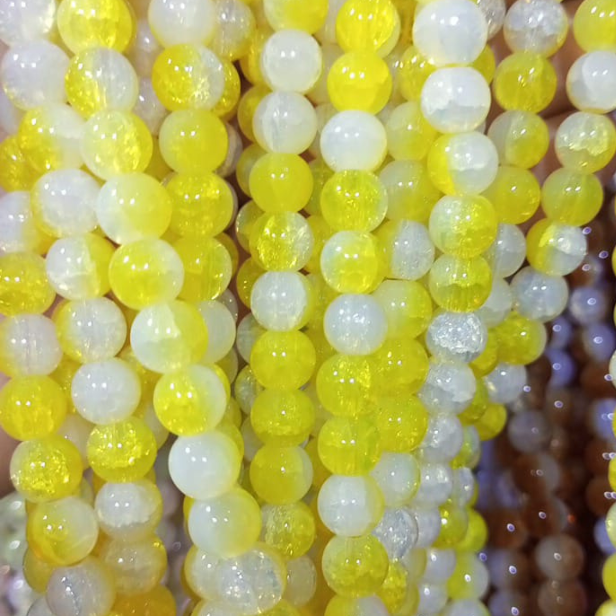 8mm Multi-Color Glossy Beads (80–90 Pieces)