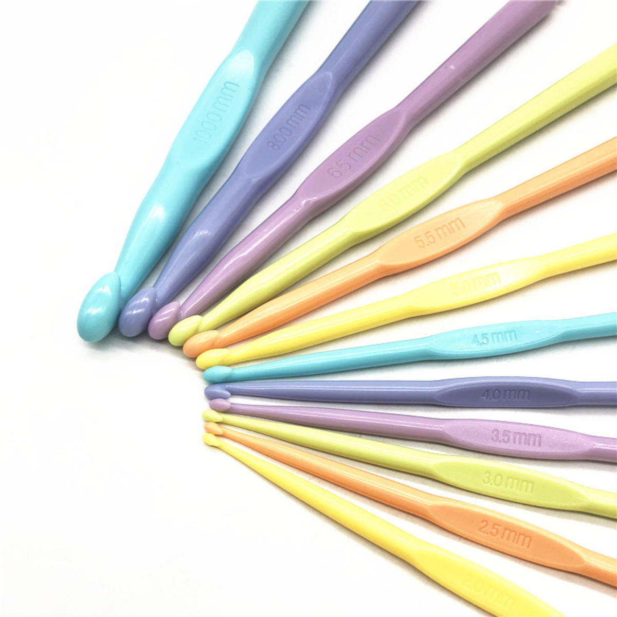 Multicolor Plastic Crochet Hooks | Individual Sizes 2-10mm